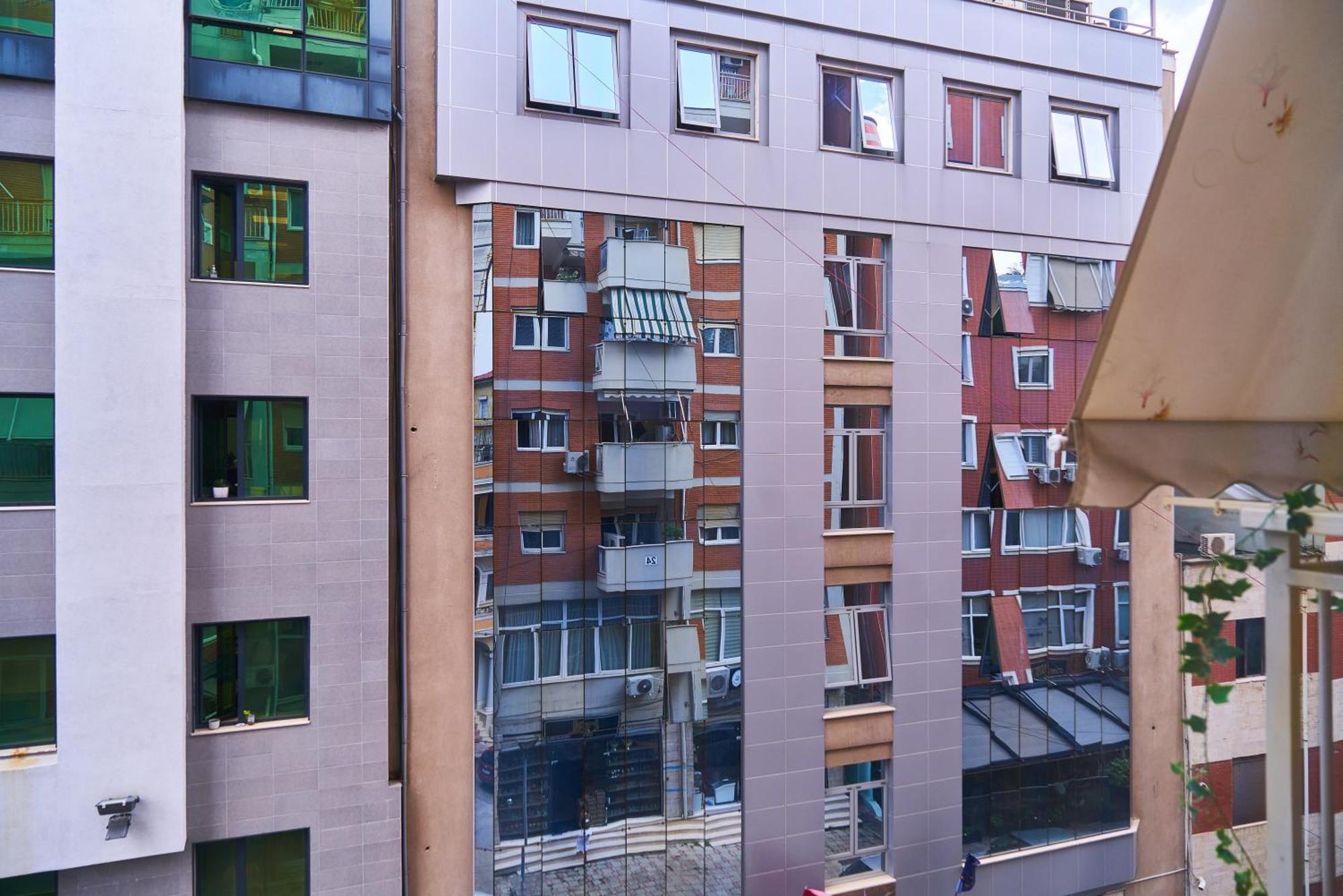 Kalpazo Home Skanderbeg Square Tiranë Ngoại thất bức ảnh