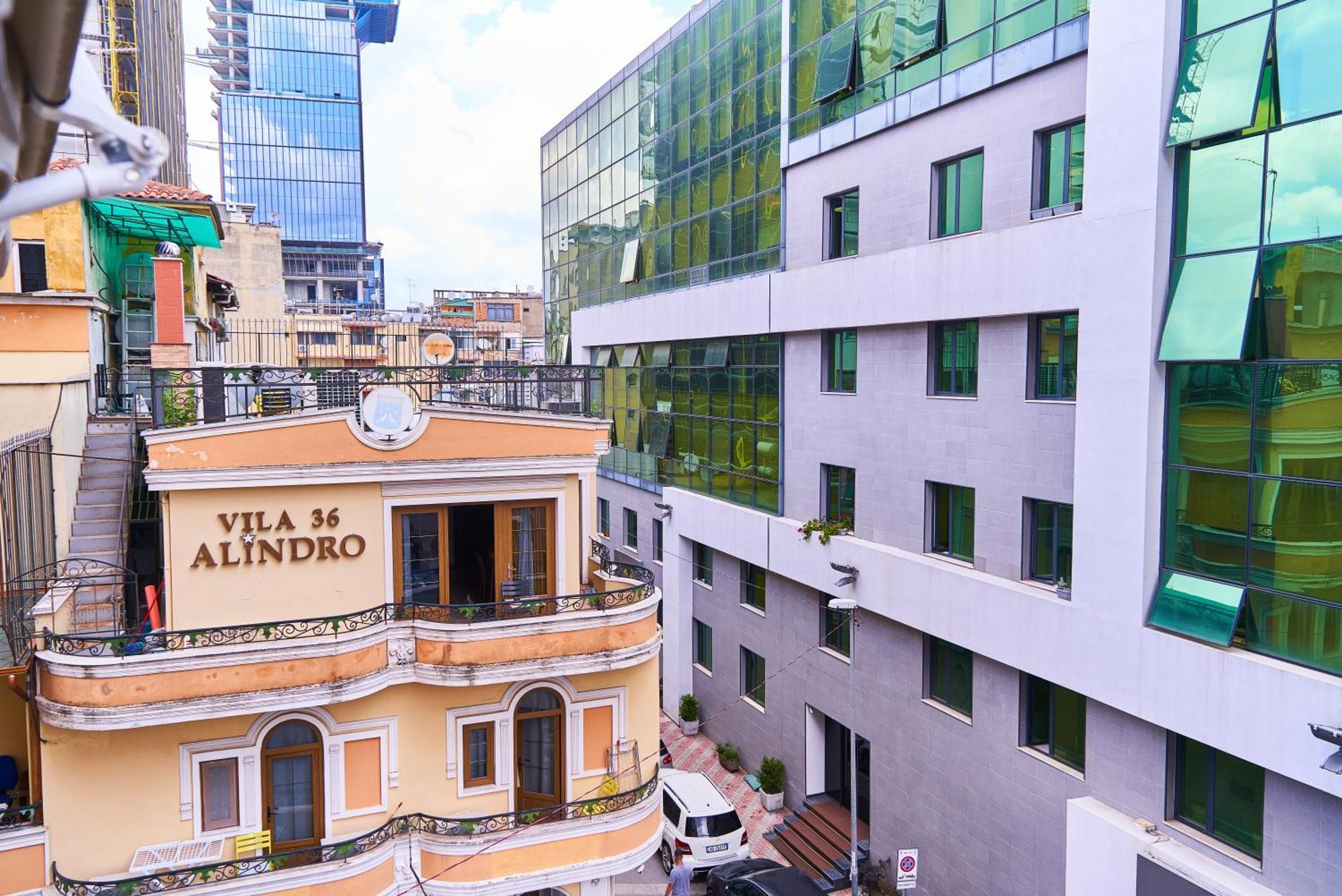 Kalpazo Home Skanderbeg Square Tiranë Ngoại thất bức ảnh