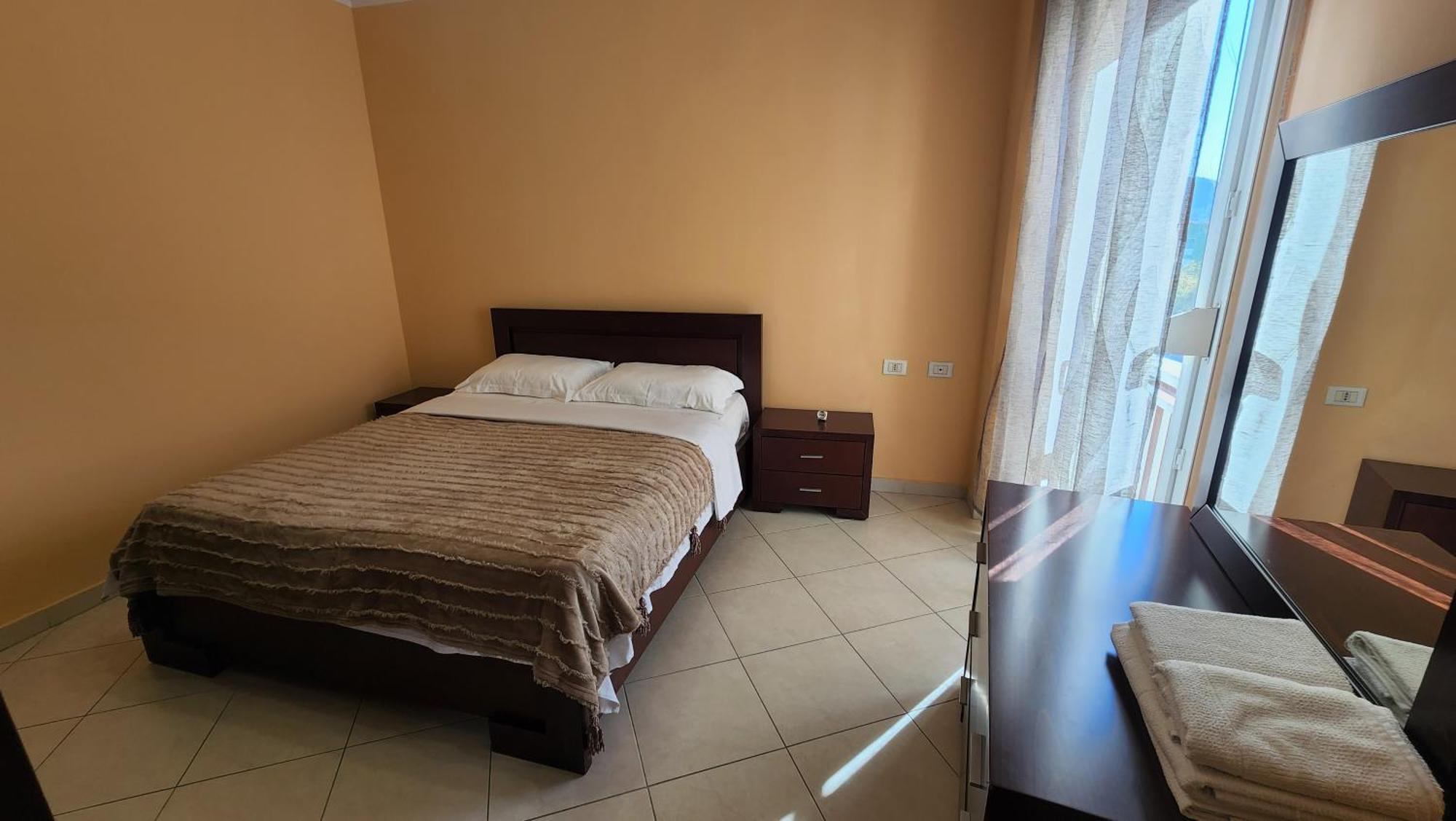 Kalpazo Home Skanderbeg Square Tiranë Phòng bức ảnh